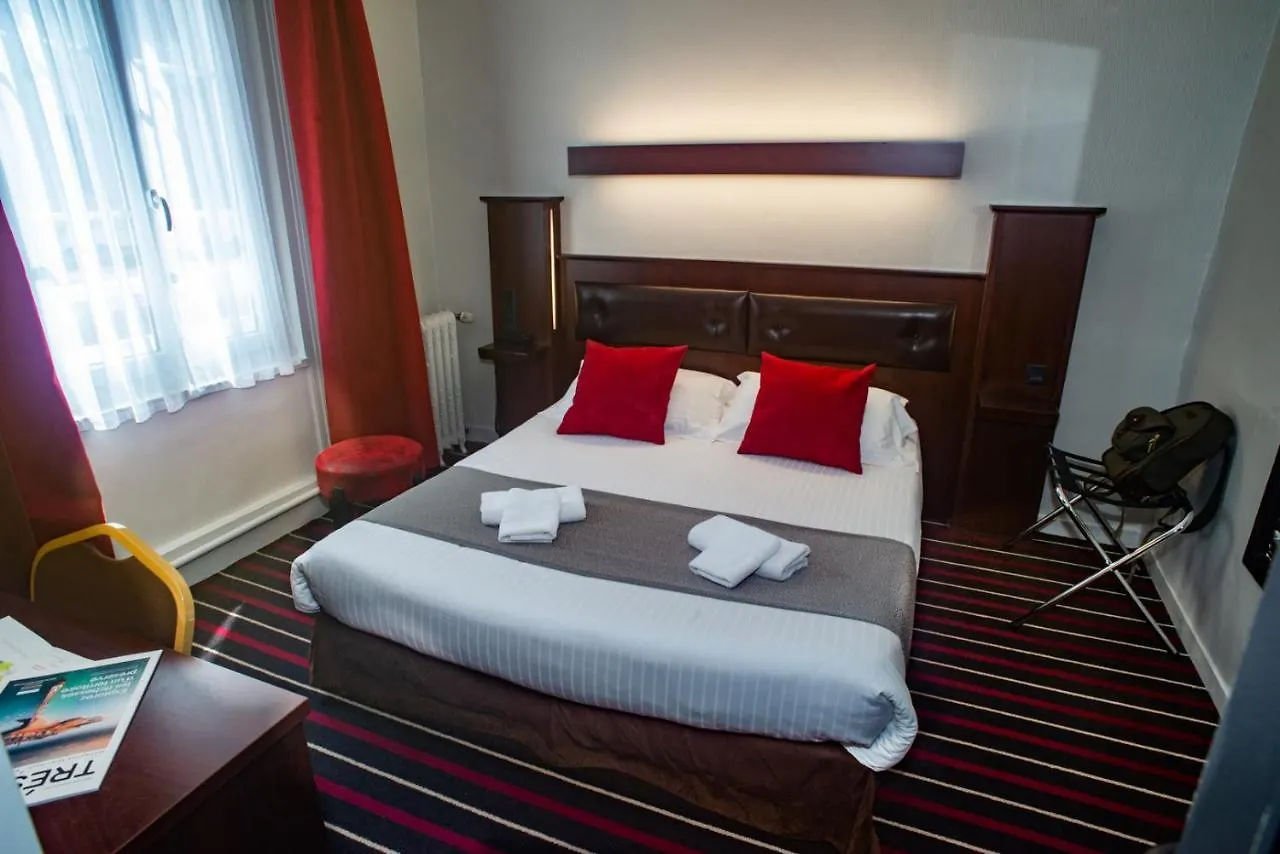 Hotel De L'Univers Σεν Μαλό