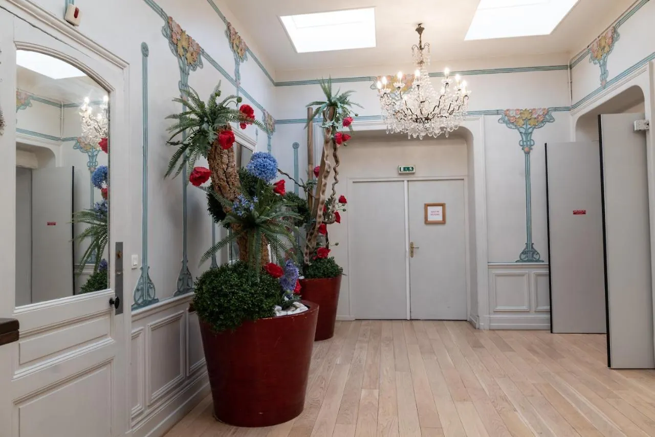 Hotel De L'Univers Σεν Μαλό 3*, Σεν Μαλό Γαλλία